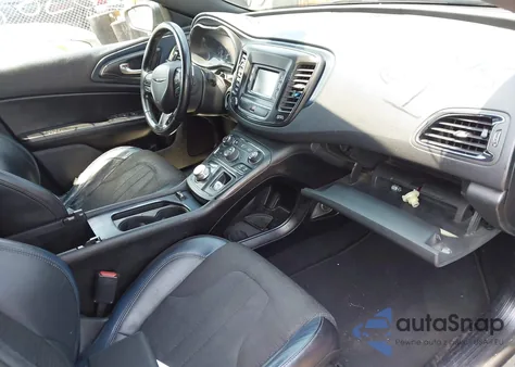 2015 Chrysler 200 S из США, поврежденный, VIN 1C3CCCBGXFN639034